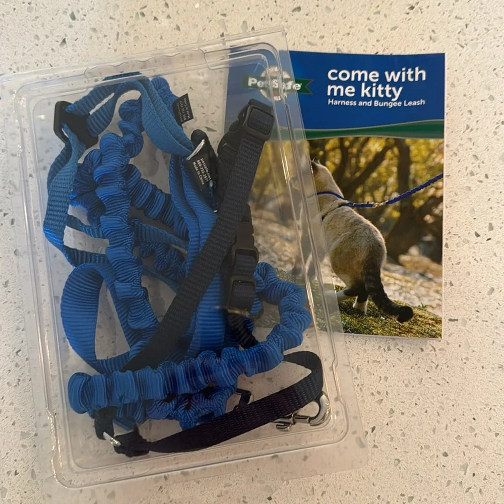 Brand New PetSafe Cat Leash